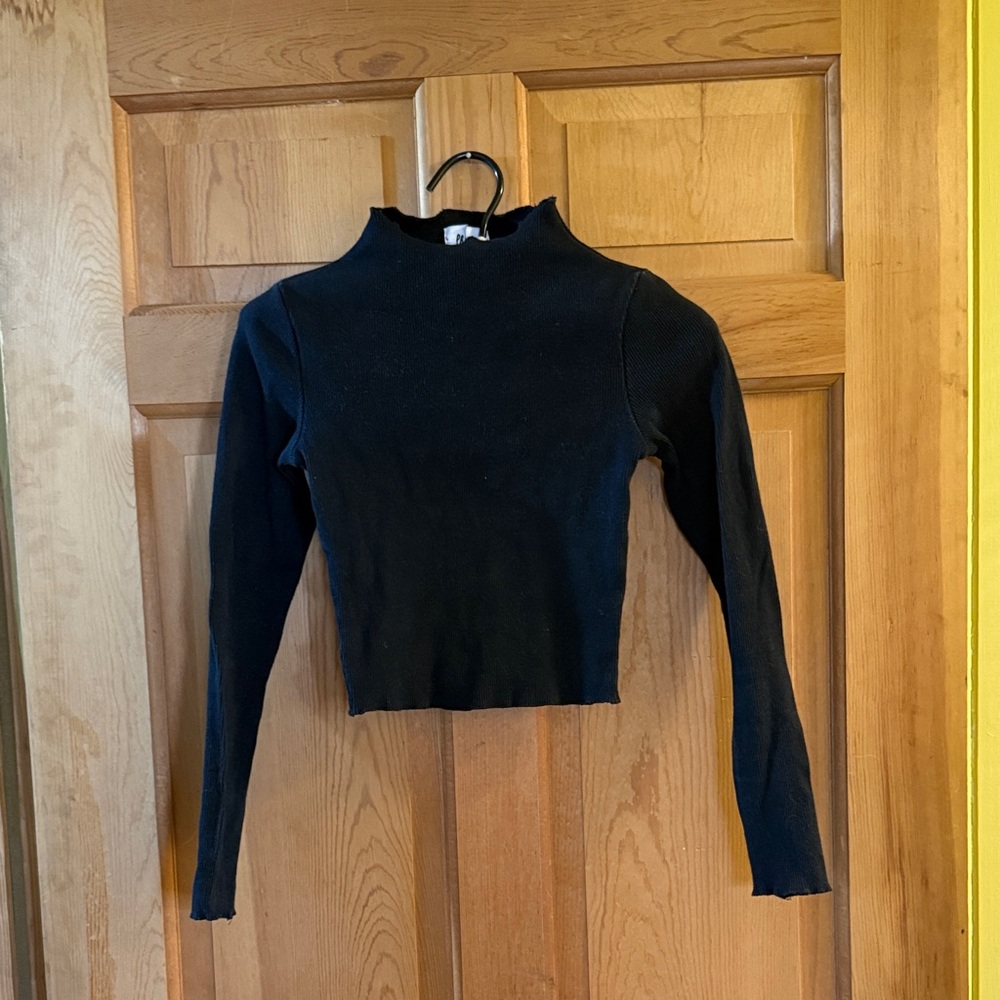 Princess Polly Black Long Sleeve Crop Top